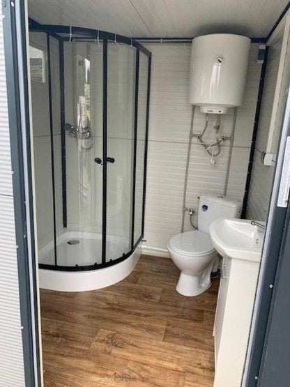 Contenedor sanitario - ¡Contenedor con inodoro y ducha!