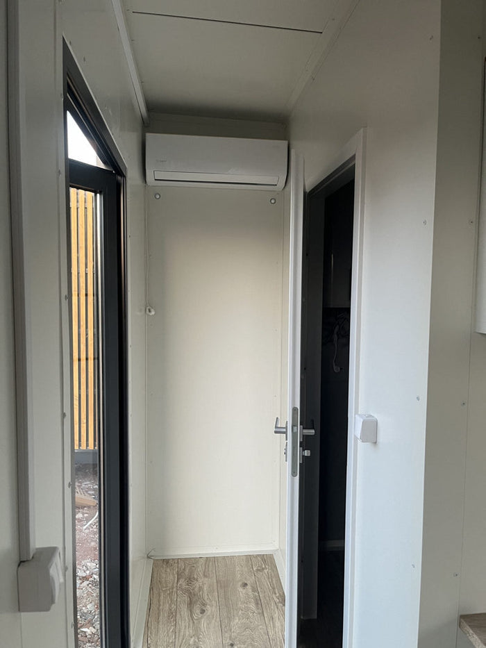 contenedor habitable de 8,0 x 3,0 metros